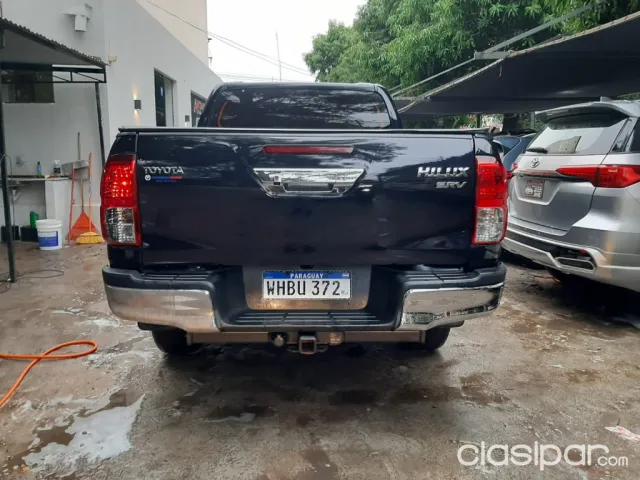 Toyota Hilux 2017 — foto 6