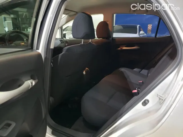 Toyota Auris 2006 — foto 6