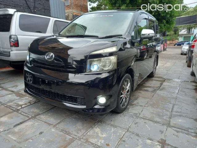 Toyota Voxy 2007 — foto 4