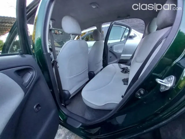 Toyota Vitz 2001 — foto 6