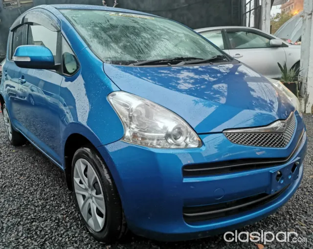Toyota Ractis 2009 - foto 2