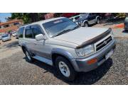 Vendo Toyota hilux surf año 97 motor 1kz 3.0 diésel automático 4x4 único dueño
