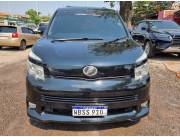 Vendo Toyota New voxy año 2007 automático Mercosur motor 2.0 naftero 4x2 porta Sky llantas