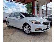 Hermoso Kia Cerato! Importado por el Representante (Garden) 2014! Motor 1.6cc