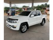 Volkswagen Amarok 2018 4x4 color Blanco Automático motor 2.0 biturbo
