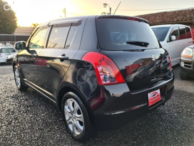 Suzuki Swift 2010 — foto 6