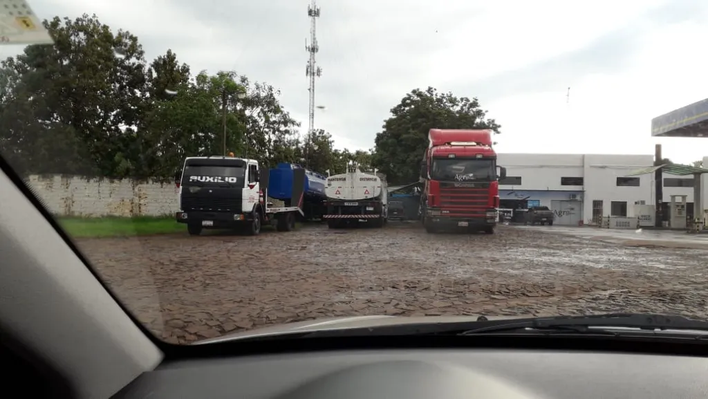 VENDO SOBRE SUPER CARRETERA QUE VA A ITAIPÚ ESPECTACULAR TERRENO!! REF. FVD 1 — foto 2