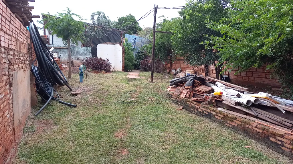Atención Inversionistas!!! Vendo Aguateria en San Lorenzo Barrio Capellania — foto 2
