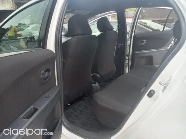 Toyota Vitz 2005 - foto 7