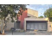 Vendo hermosa y amplia residencia en Lambare, excelente ubicación