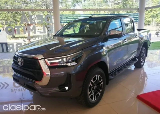 Toyota Hilux 2022 — foto 2