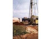 Perforadora de Pozos Tubulares, Sistema Percusión a Cable.