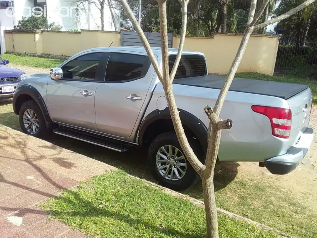 Mitsubishi L 200 2019 - foto 8