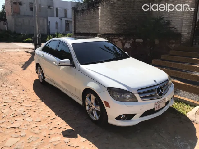 Mercedes-Benz C300 2010 — foto 3
