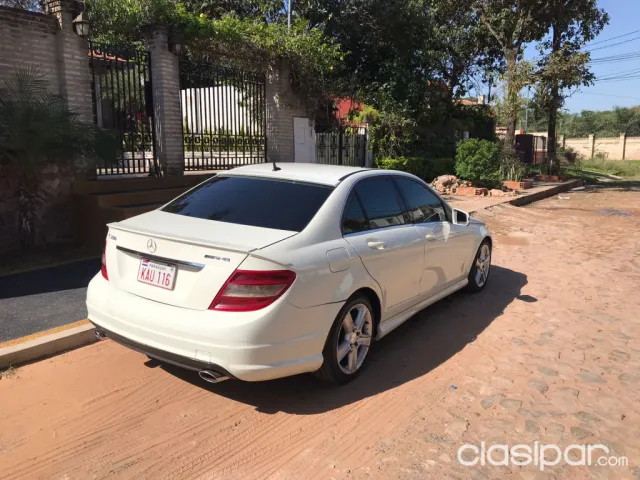 Mercedes-Benz C300 2010 — foto 5