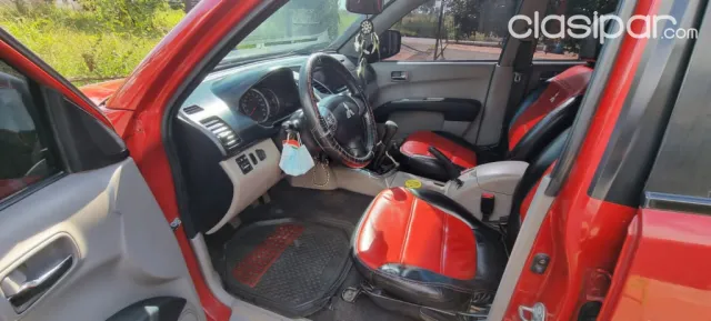 Mitsubishi L 200 2013 — foto 6