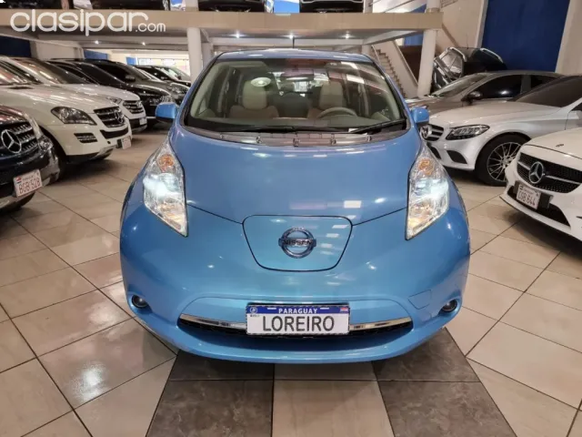 Nissan 100 2012 - foto 2