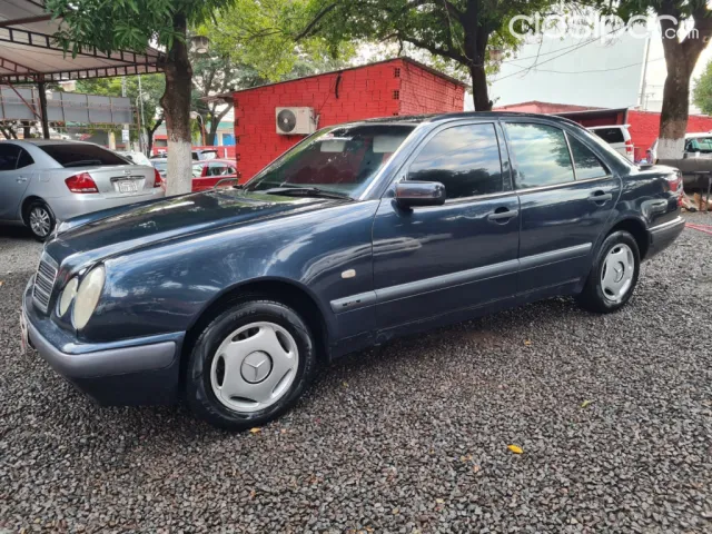 Mercedes-Benz E 200 1996 — foto 4