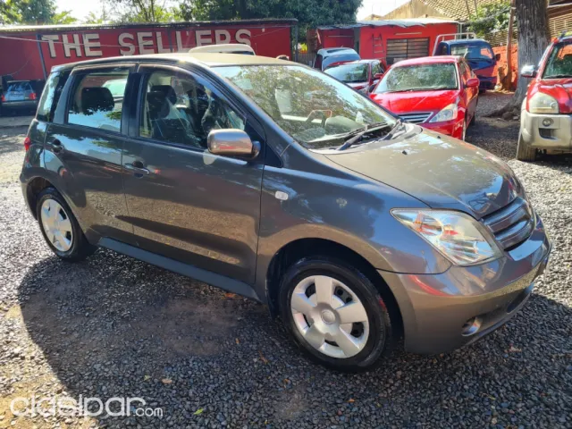 Toyota Ist 2004 — foto 4