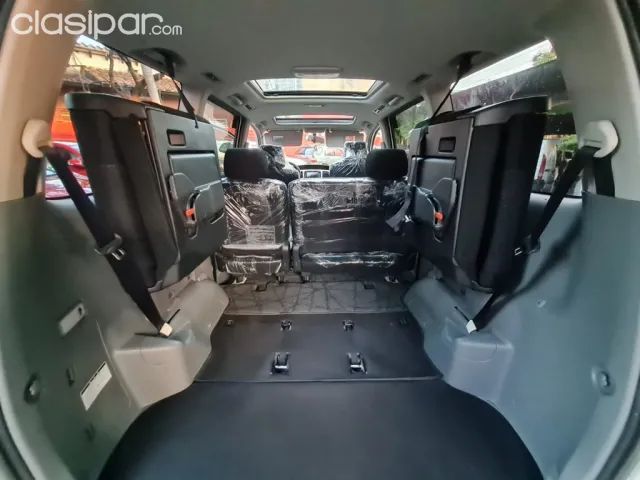 Toyota Noah 2005 — foto 3