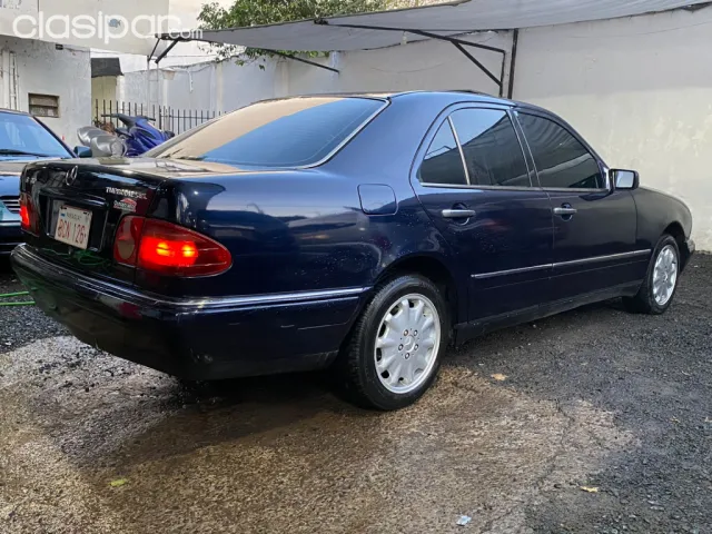 Mercedes-Benz E300 1999 — foto 4