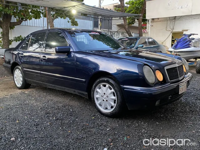 Mercedes-Benz E300 1999 - foto 8