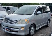 🪙UNICO DUEÑO VENDE TOYOTA NOAH AÑO 2006 NAFTERO 2.0 🔰 🚘 😎 ÚNICODUEÑO CHAPA MERCOSUR