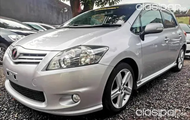 Toyota Auris 2009 - foto 2