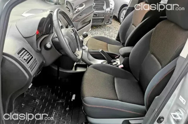 Toyota Auris 2009 — foto 6