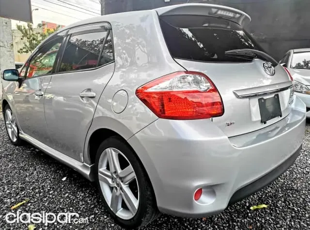 Toyota Auris 2009 — foto 7