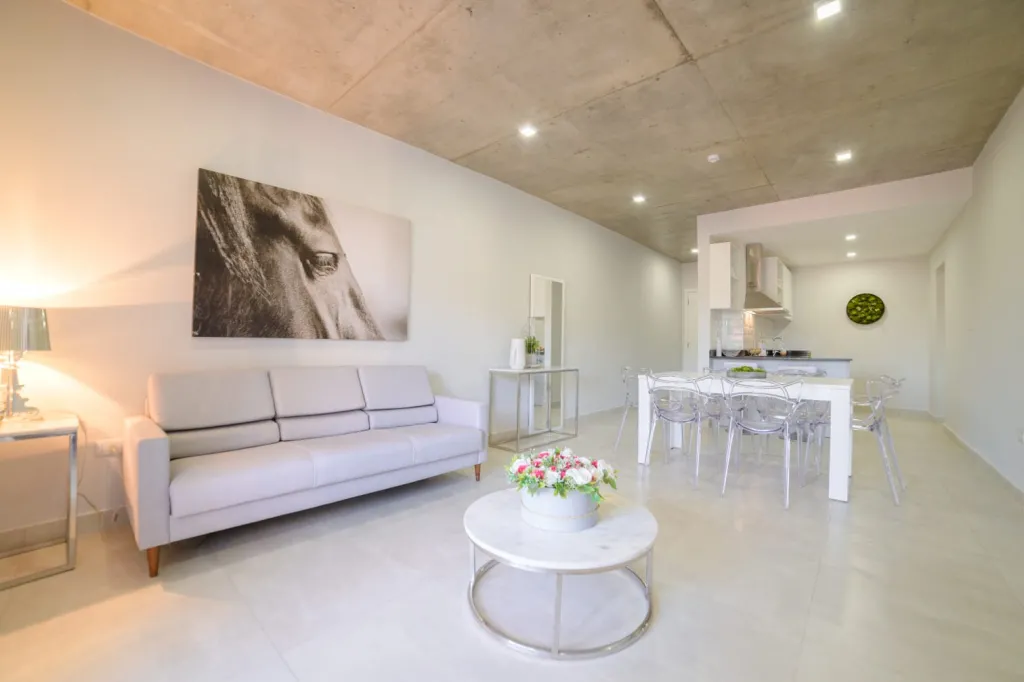 Vendo Departamento de 2 Dormitorios a estrenar en Luque Zona Conmebol — foto 2