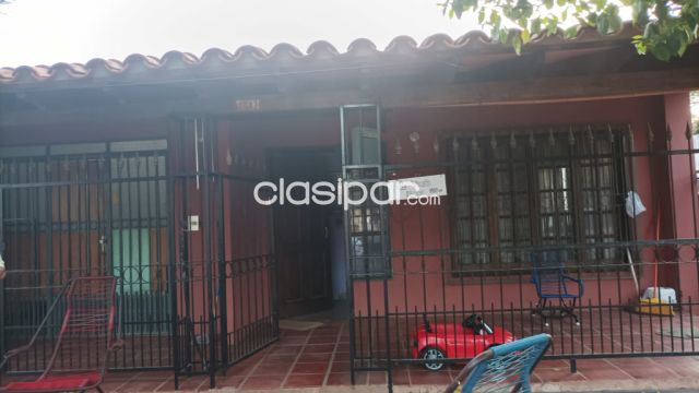 Casas - Vendo dos Propiedades juntas en el Barrio San Miguel de San Lorenzo