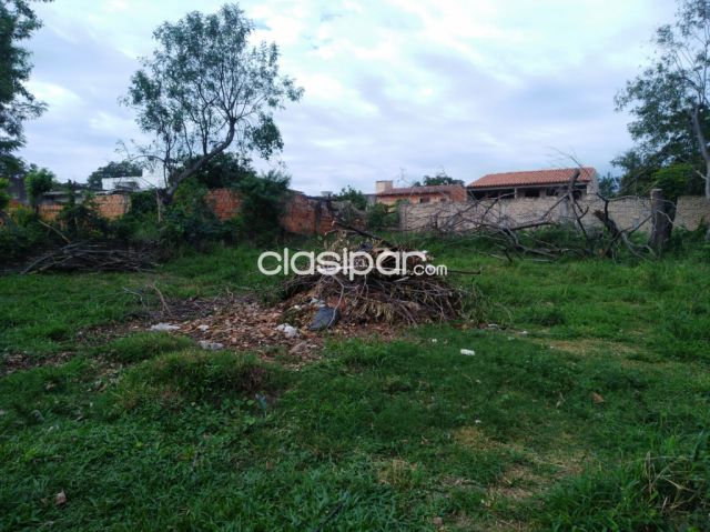 Terrenos - VENDO TERRENO EN LAMBARÉ a 6 cuadras de la Av. Perón