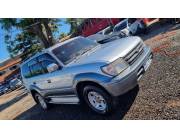 VENDO HERMOSO E IMPECABLE TOYOTA PRADO 97