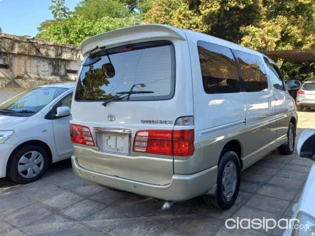 Toyota Hiace 2001 — foto 5