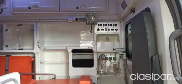 Hyundai Grand Starex 2014 — foto 3