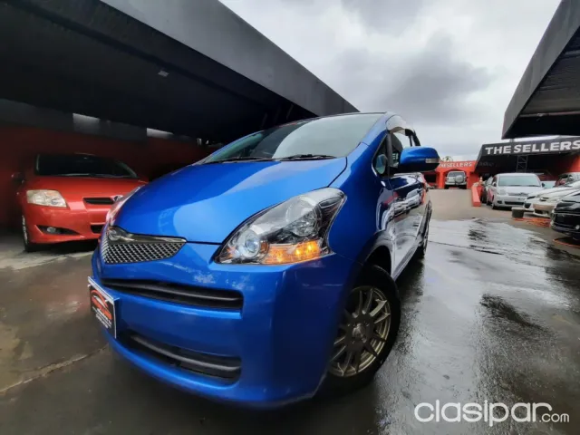Toyota Ractis 2009 - foto 2