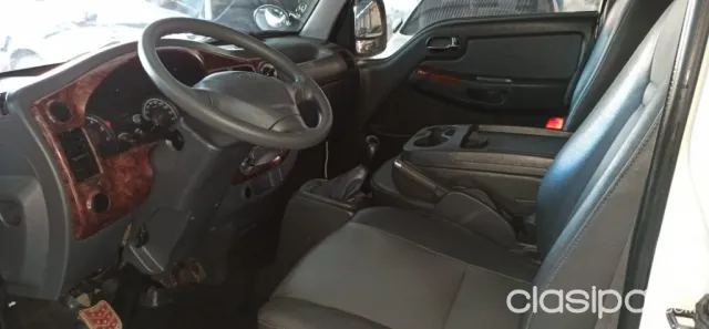Kia Besta 2007 — foto 6