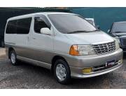 VENDO IMPECABLE GRAN HIACE AÑO 1.999 🪙 3 HILERAS DE ASIENTOS 🪙 5 PUERTAS 🪙 DOBLE AIRE