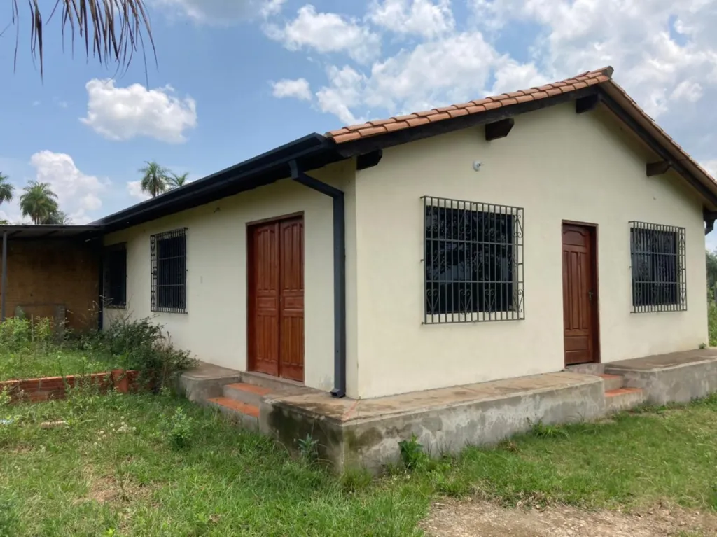 INVERSIONISTAS!!!! OFERTA EN ITAGUA - CASA de 100 m2 CON TERRENO DE 7347 MTS2! — foto 3
