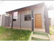 Alquilo hermoso chalet en Villa Elisa, barrio Mbocajaty