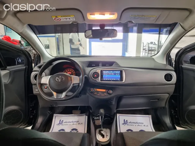Toyota Vitz 2013 — foto 4
