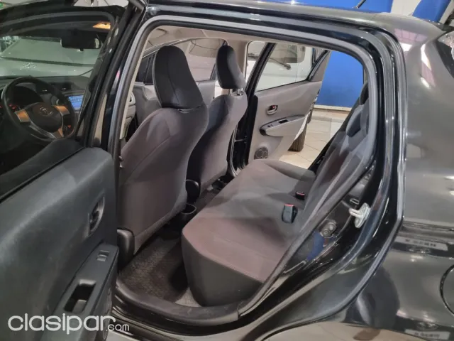 Toyota Vitz 2013 — foto 6