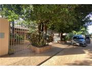 VENDO AMPLIA CASA EN SAN LORENZO BARRIO SAN LUIS