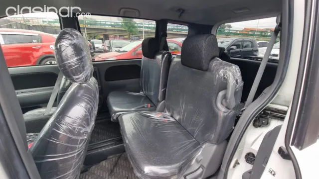 Toyota Sienta 2014 — foto 7