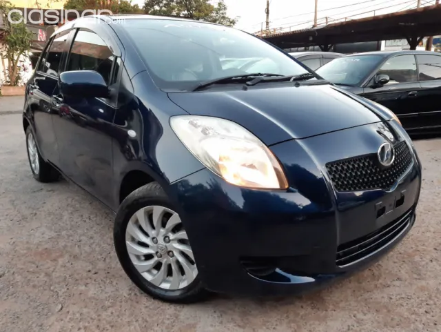 Toyota Vitz 2007 — foto 2