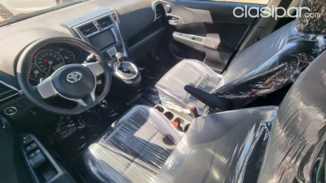 Toyota New Ractis 2012 — foto 5