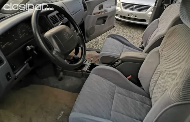 Toyota Hilux Surf 1997 — foto 8