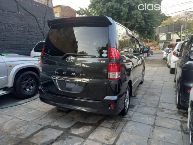 Toyota Noah 2007 — foto 7
