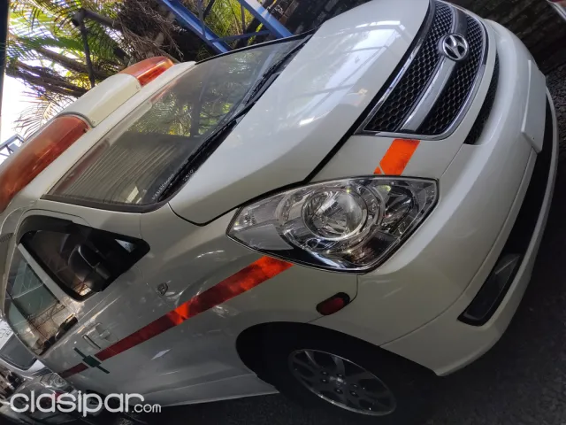 Hyundai Starex 2010 - foto 2